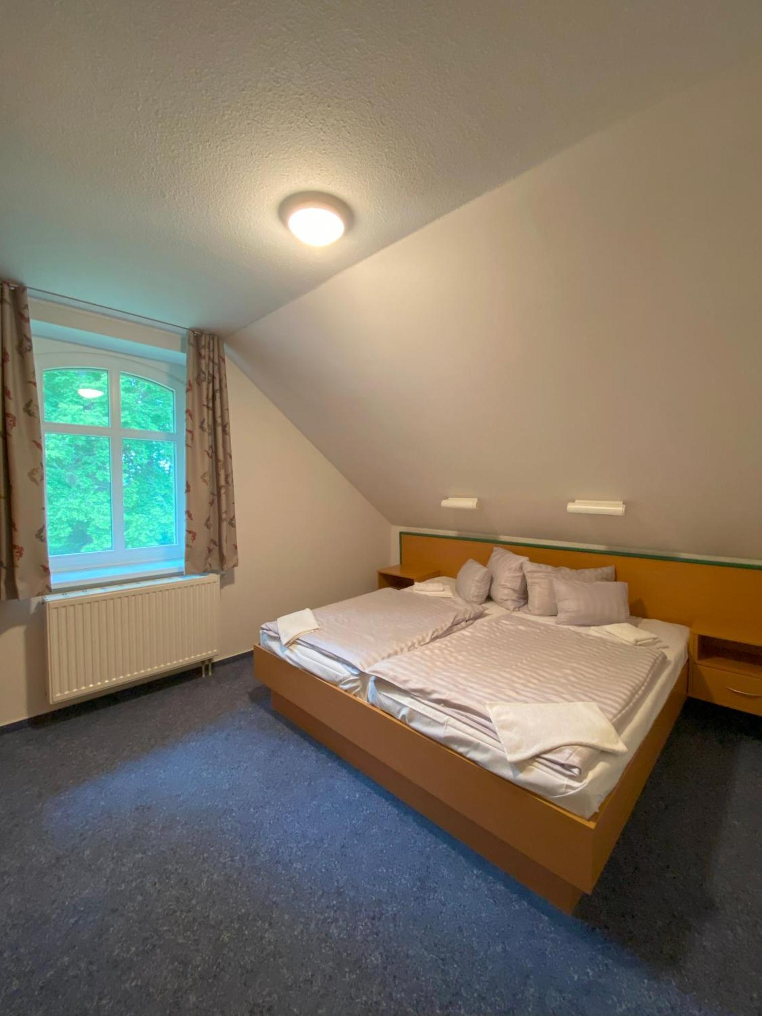 Bildungsgut Schmochtitz Hotel Екстериор снимка