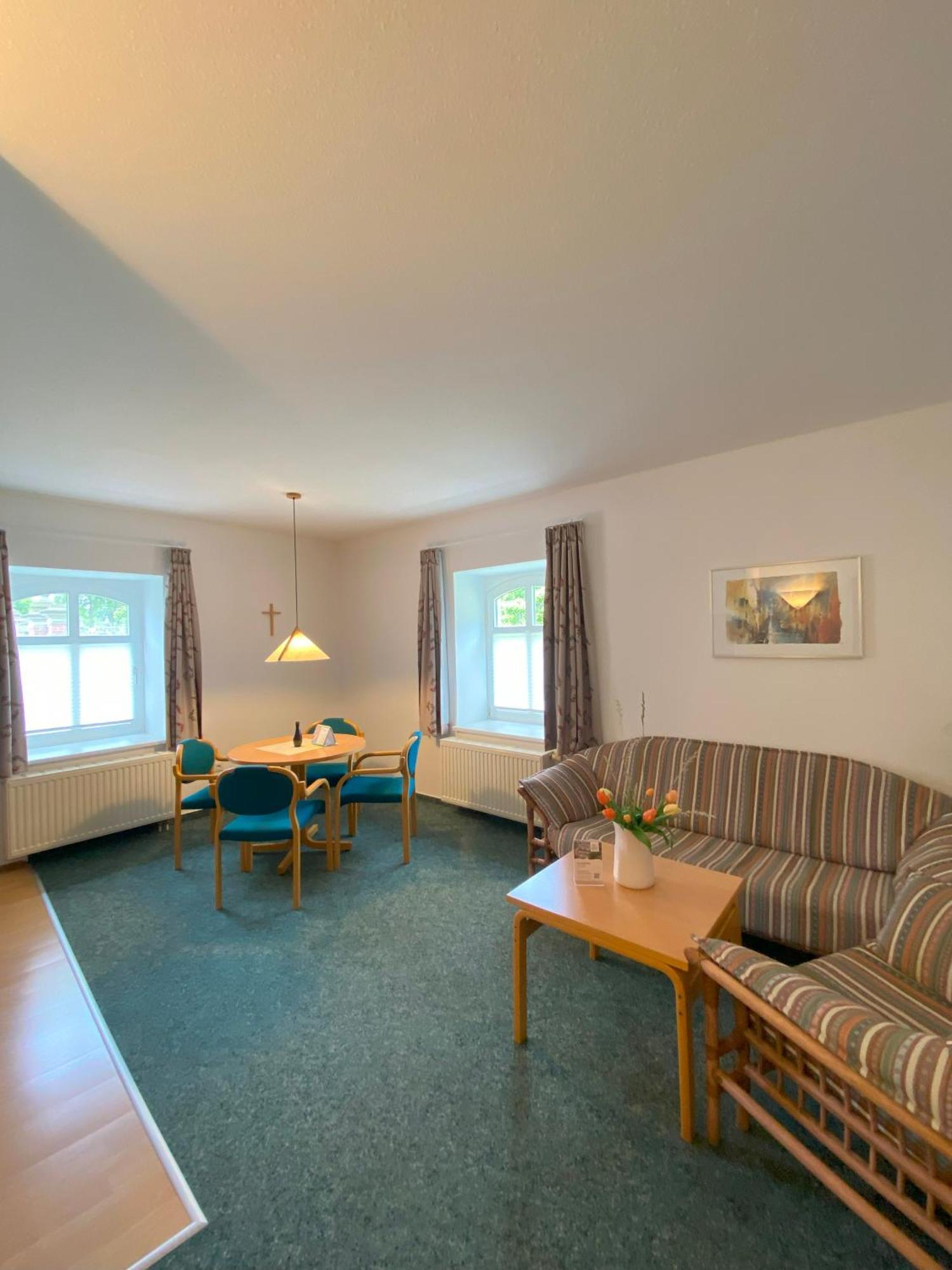 Bildungsgut Schmochtitz Hotel Екстериор снимка