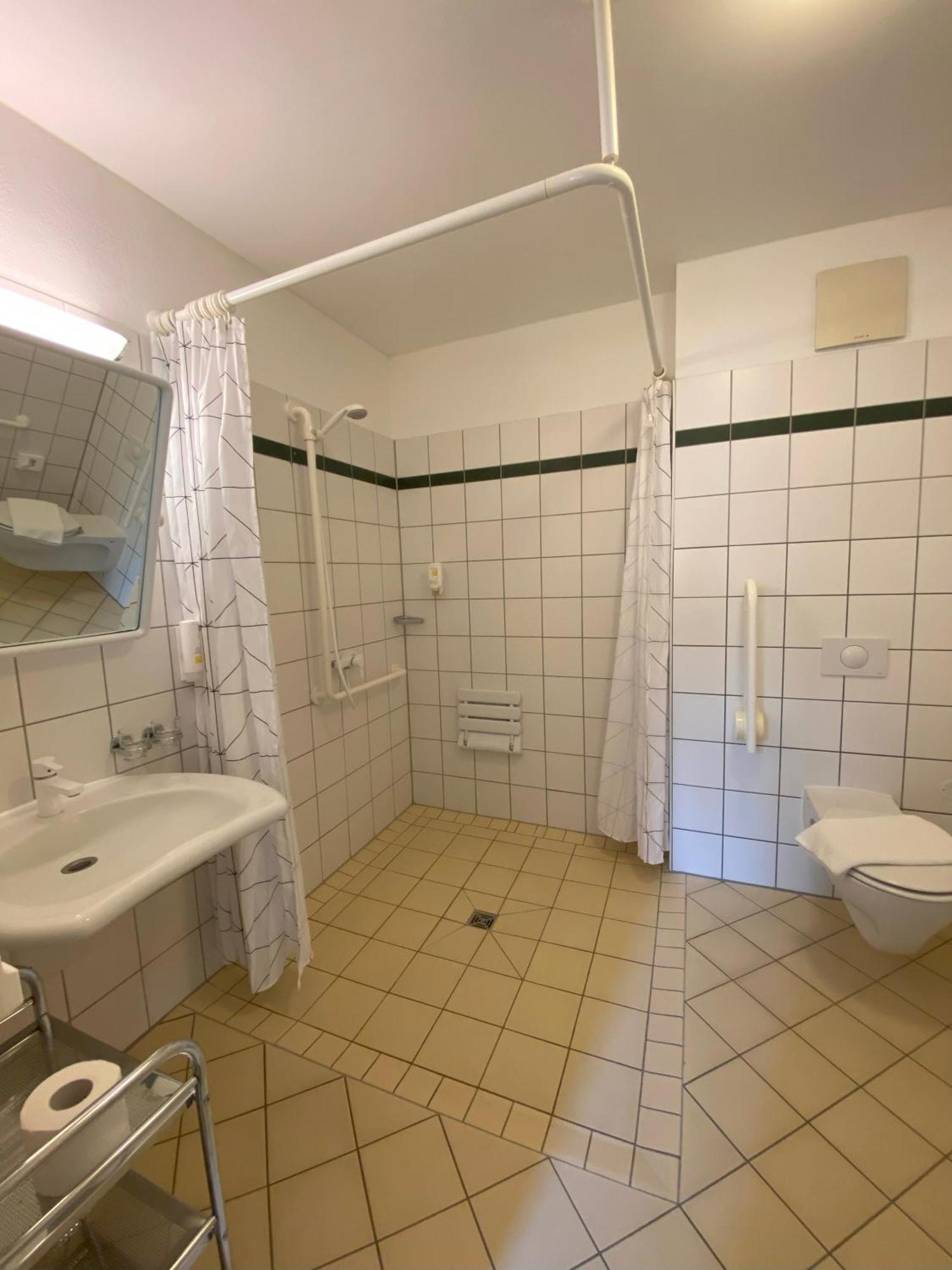 Bildungsgut Schmochtitz Hotel Екстериор снимка