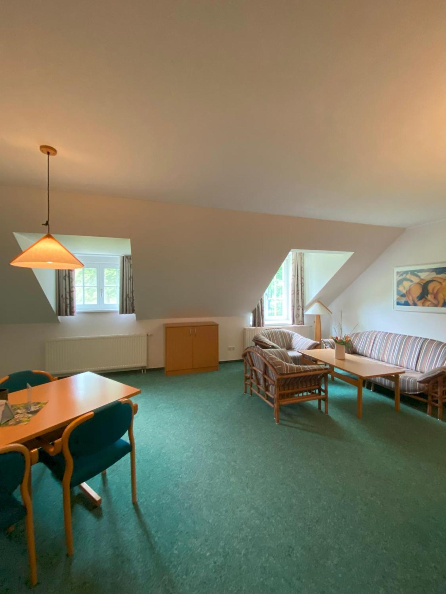Bildungsgut Schmochtitz Hotel Екстериор снимка