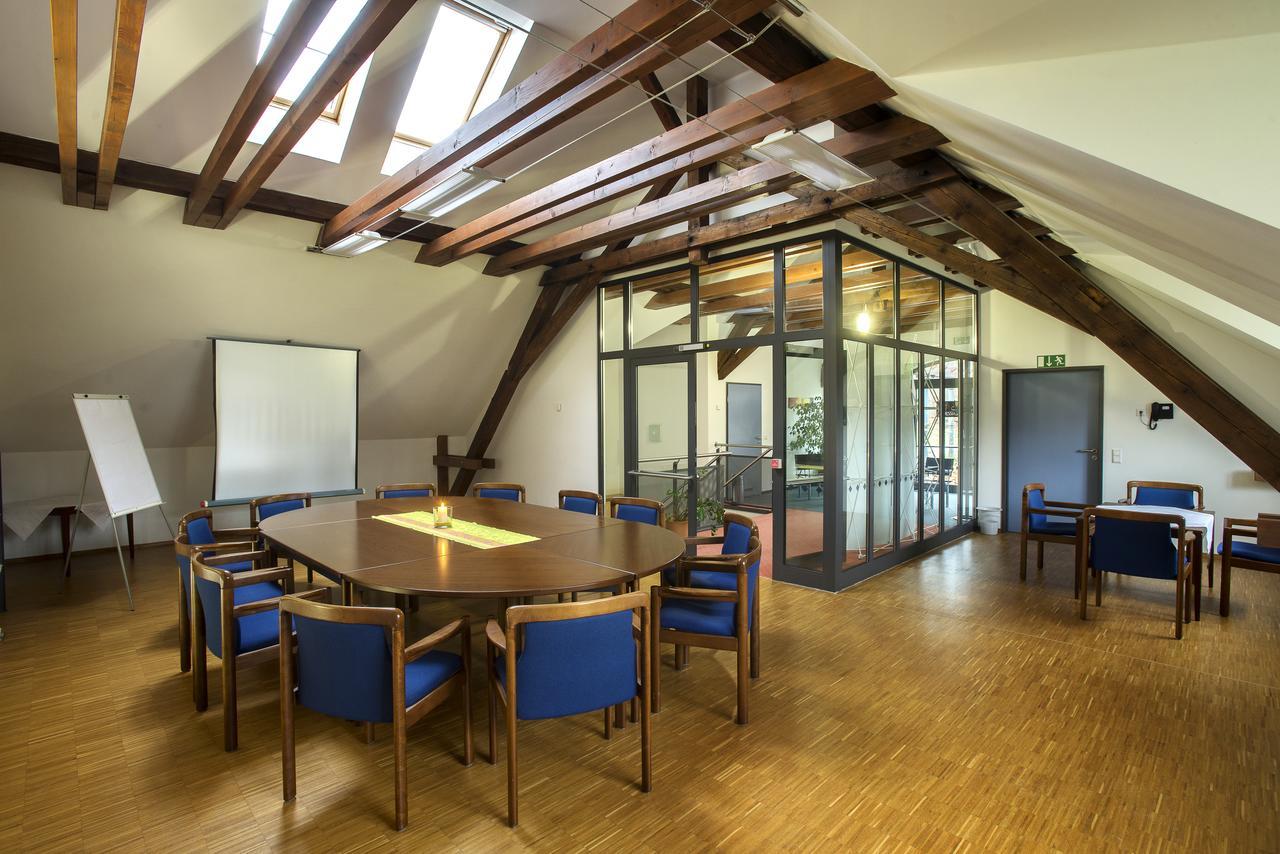 Bildungsgut Schmochtitz Hotel Екстериор снимка