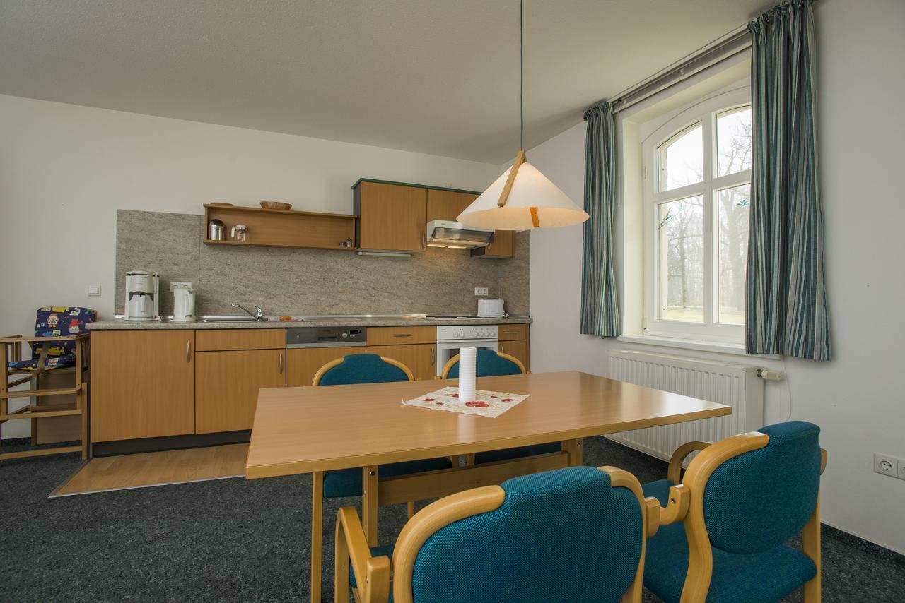Bildungsgut Schmochtitz Hotel Екстериор снимка